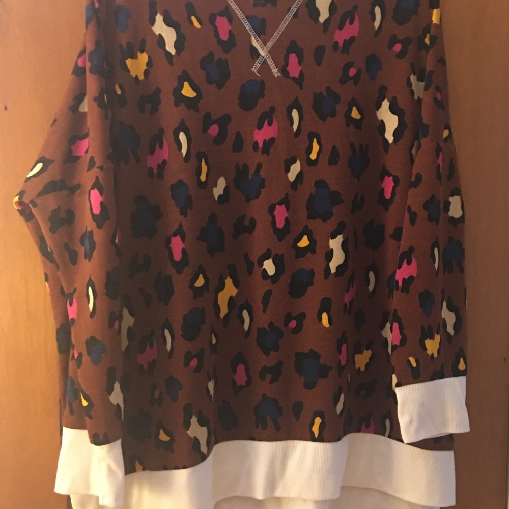 Simply Obsessed XL (runs big) cheetah print tunic